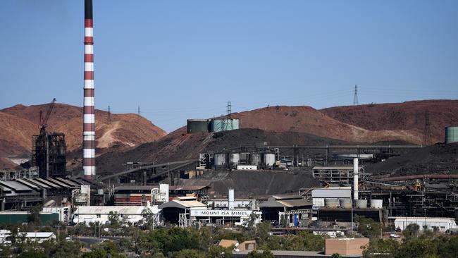 A view of the Mount Isa Mines. (AAP Image/Dan Peled)