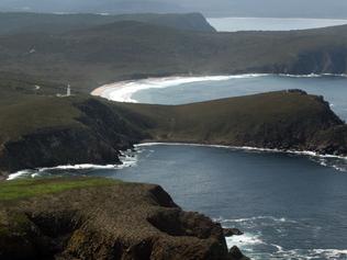 Island Scenic Flights. Bruny Island Lighthouse.