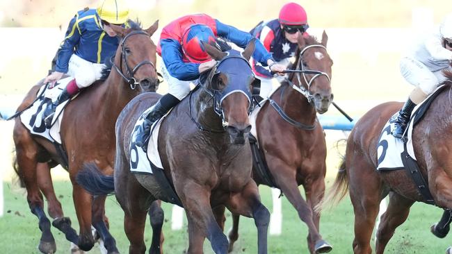 British Angel wins at Caulfield.