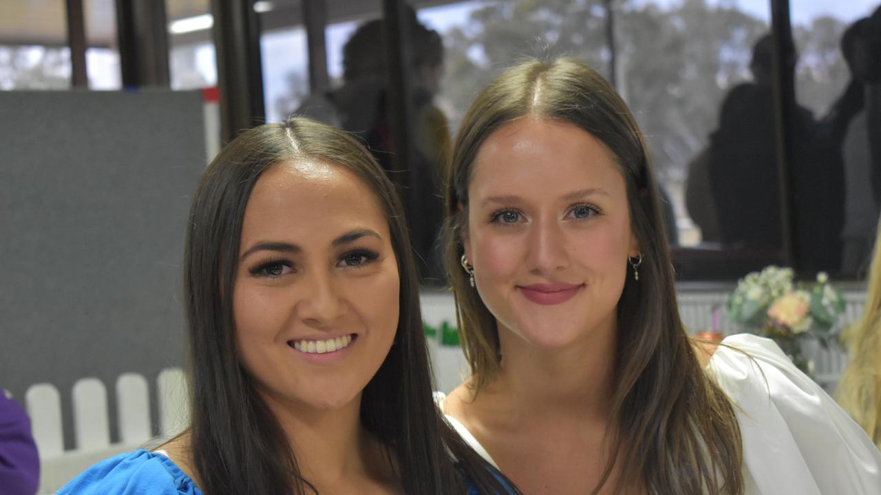 Tiff Cullen and Maxine Woodbridge at the 2021 Warwick Cowboys Ladies' Day.