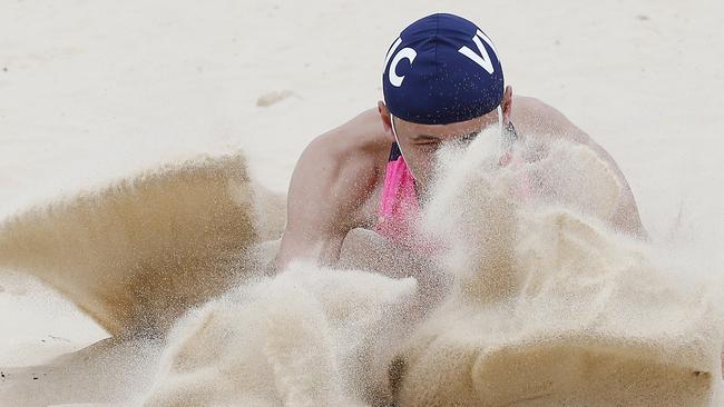 Victoria's Harrison Scurrah in the Pathway beach flags race.