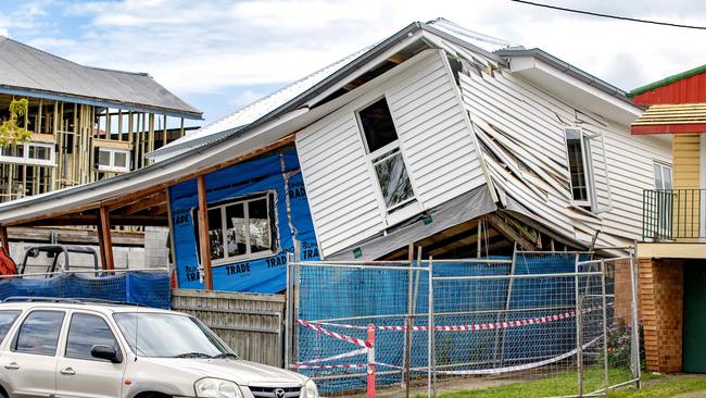 A building site at New Farm where a house fell off supports last months.