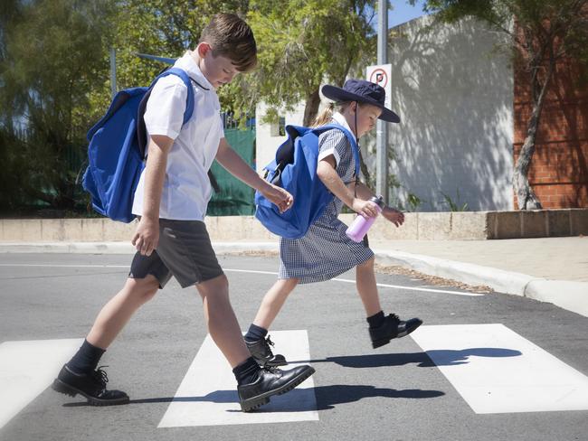 Australian children arrive at school. iStock image. For Kids News