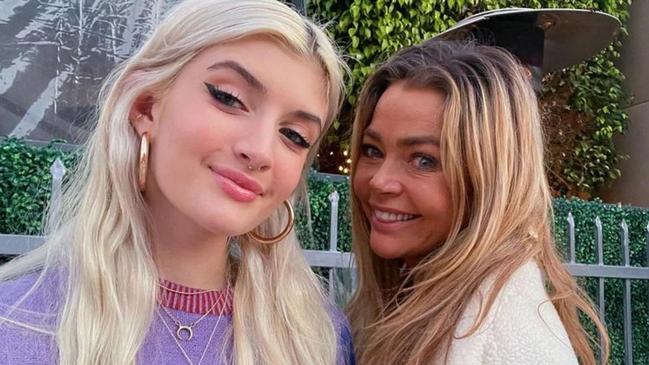 Sami Sheen and mother Denise Richards. Picture: Instagram.