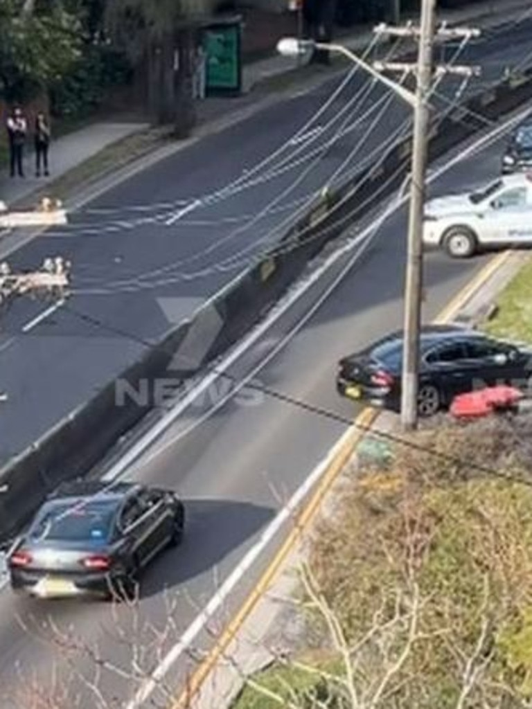 A police operation was launched in Dover Heights on Thursday morning after police received reports two men were acting suspiciously. Picture: 7NEWS