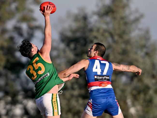 WRFL: Spotswood’s Zach Del Grosso and Point Cook’s Chris Sivanesan. Picture: Andy Brownbill