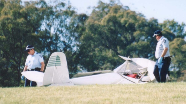 Crash pics from Nov 6 2002, MyrtlefordPlease Credit Myrtleford Times