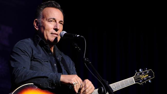 NEW YORK, NY - NOVEMBER 10: Musician Bruce Springsteen performs on stage at the New York Comedy Festival and the Bob Woodruff Foundation's 9th Annual Stand Up For Heroes Event on November 10, 2015 in New York City. (Photo by Ilya S. Savenok/Getty Images for Academy of Motion Picture Arts and Science)