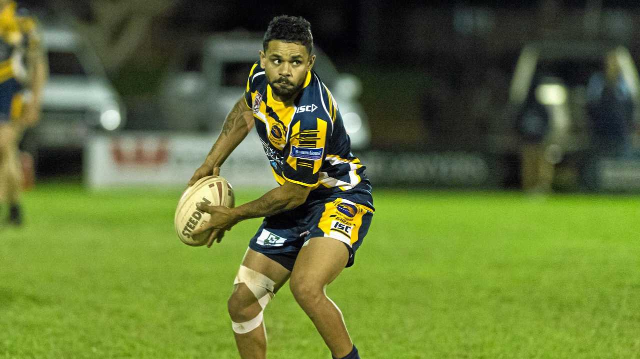 Jeff Nielsen looks to find an outside man for Highfields on Saturday night. Picture: Kevin Farmer