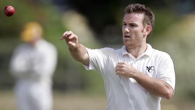 Thomas Maher takes the ball to bowl for Norths. The A grade cricket grand final played between Norths and United. United batted first in the first innings. 24/03/2007