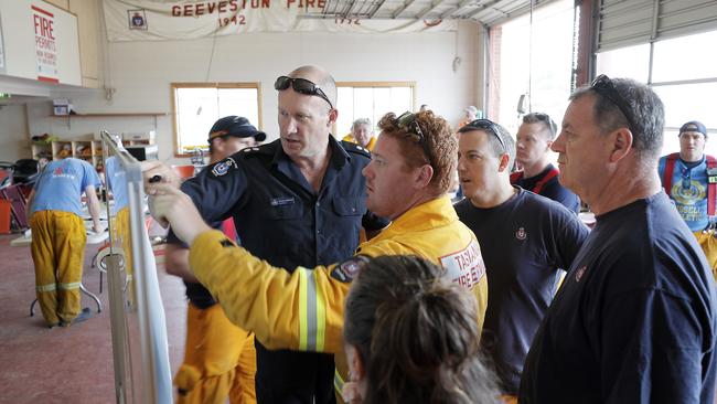 George Auchterlonie briefing crews at Geeveston Fire station today. Picture: RICHARD JUPE