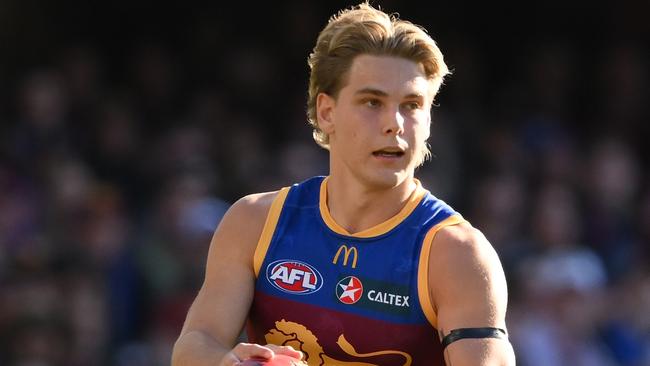 BRISBANE, AUSTRALIA - JULY 21: Will Ashcroft of the Lions kicks  during the round 19 AFL match between Brisbane Lions and Sydney Swans at The Gabba, on July 21, 2024, in Brisbane, Australia. (Photo by Matt Roberts/AFL Photos/via Getty Images)