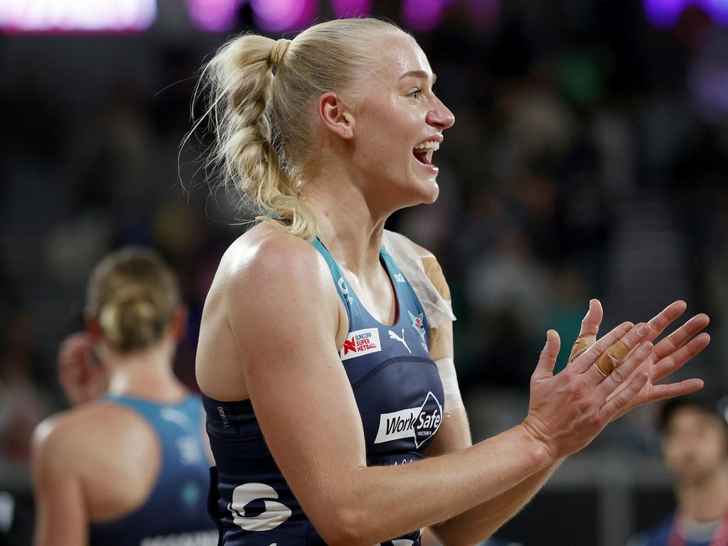 Jo Weston was able to return to the court after a clash. Picture: Kelly Defina/Getty Images