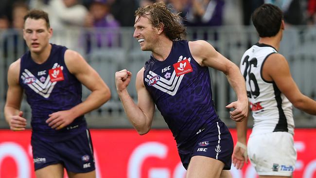 David Mundy celebrates a goal against Port Adelaide.