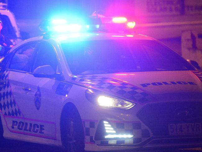 A group of juveniles armed with knives allegedly lead police on a chase across the city, stealing a car and smashing into another tonight. A Queensland Police Service spokeswoman confirmed a car was first stolen on Flinders St about 7.15pm. Police and a tow truck also attended an incident on the corner of Ingham Service Road and Sturt Street (PICTURED).  PICTURE: MATT TAYLOR.