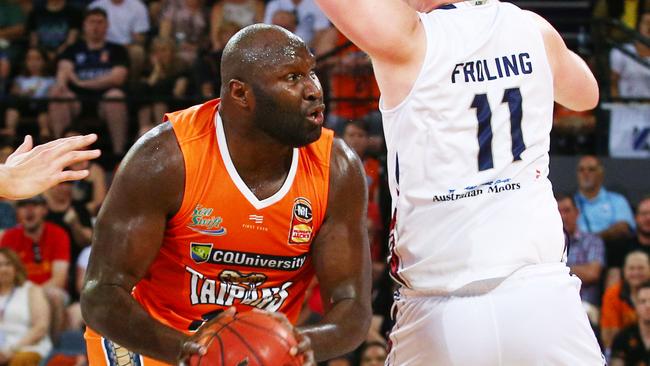 Nate Jawai looks for the basket in the National Basketball League (NBL) match between the Cairns Taipans and the Adelaide 36ers, held at the Cairns Convention Centre. PICTURE: BRENDAN RADKE.