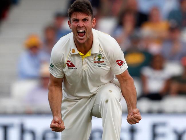 Australia's Mitchell Marsh celebrates taking the wicket of England's Jonny Bairstow for 22 runs during play on the first day of the fifth Ashes cricket Test match between England and Australia at The Oval in London on September 12, 2019. (Photo by Adrian DENNIS / AFP) / RESTRICTED TO EDITORIAL USE. NO ASSOCIATION WITH DIRECT COMPETITOR OF SPONSOR, PARTNER, OR SUPPLIER OF THE ECB