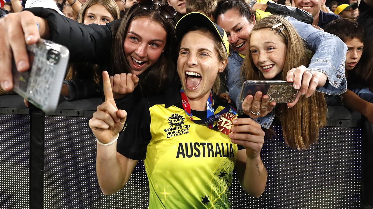 Sophie Molineux celebrates T20 World Cp victory at the MCG in 2020. Picture: Ryan Pierse/Getty Images