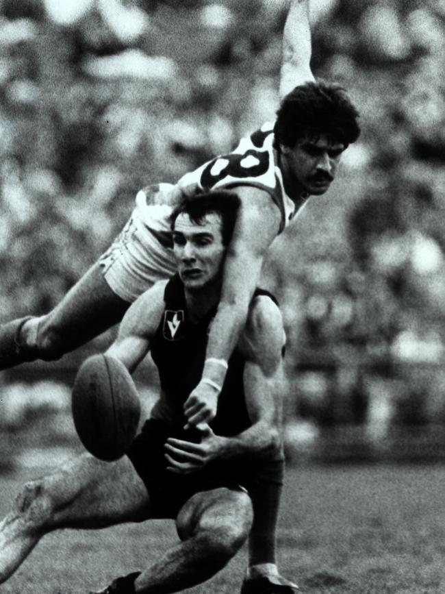 Demetriou in the 1983 preliminary final.