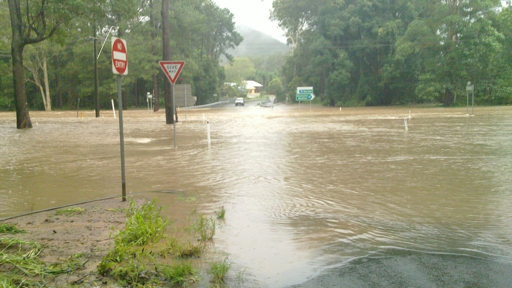 Sunshine Coast floods 2011 | The Courier Mail