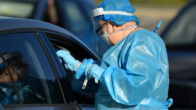SYDNEY, AUSTRALIA - NewsWire Photos JULY, 02, 2021: Members of the public are tested for Covid-19 at Matraville in Sydney. Picture: NCA NewsWire/Joel Carrett