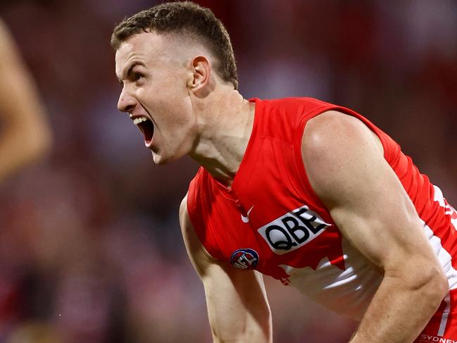 SYDNEY, AUSTRALIA - SEPTEMBER 20: Chad Warner of the Swans celebrates a goal during the 2024 AFL First Preliminary Final match between the Sydney Swans and the Port Adelaide Power at The Sydney Cricket Ground on September 20, 2024 in Sydney, Australia. (Photo by Michael Willson/AFL Photos via Getty Images)