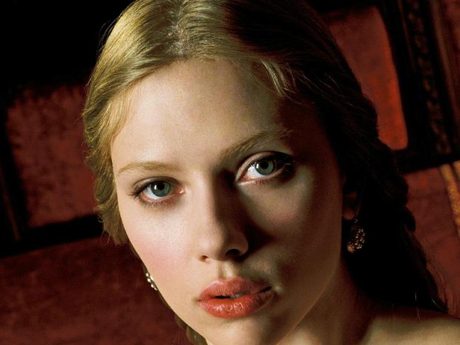 Actor Scarlett Johansson in scene from film |The Other Boleyn Girl|. /Films/Titles/Other/Boleyn/Girl