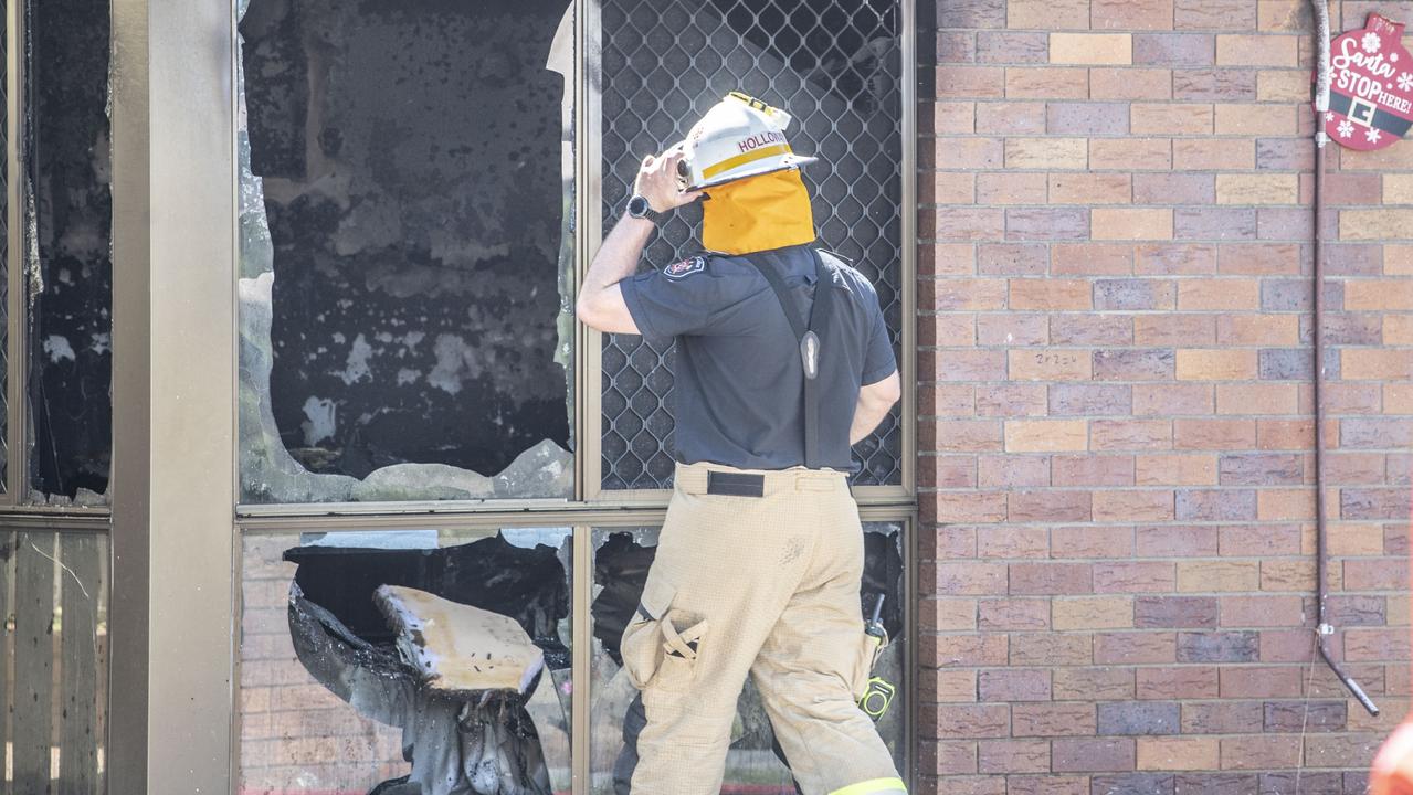 Toowoomba QFES Fire Crews Battle Blaze In Fire In Kearneys Spring | The ...