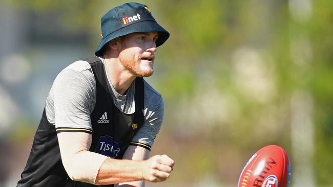 Jarryd Roughead will miss two to three weeks of the pre-season after undergoing knee surgery. (Photo by Quinn Rooney/Getty Images)