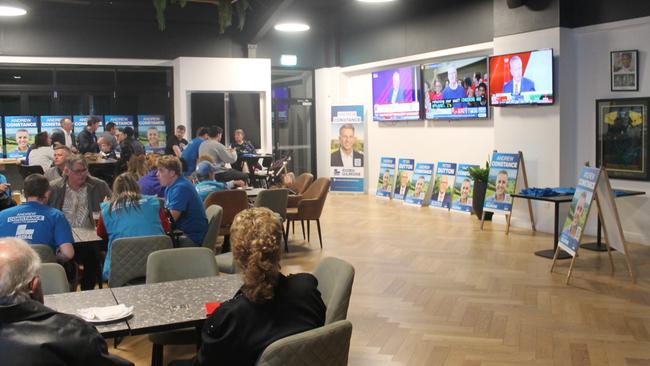 Volunteers at the 2025 Election Night parties for Gilmore Labor incumbent Fiona Phillips and Liberal challenger Andrew Constance. Picture: NewsLocal
