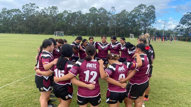 Marsden State High School's Year 9/10 division 1 team.