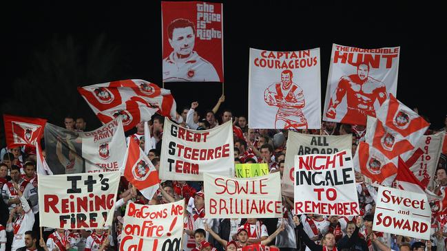 Dragons fans show their banners at Kogarah Oval.