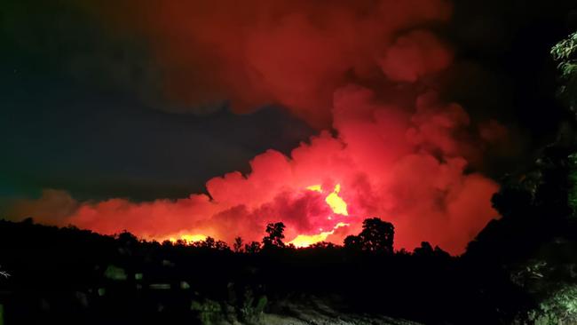 Bushfire burns at Lebrina – picture taken from Golconda. Picture: Kiarna Dickson