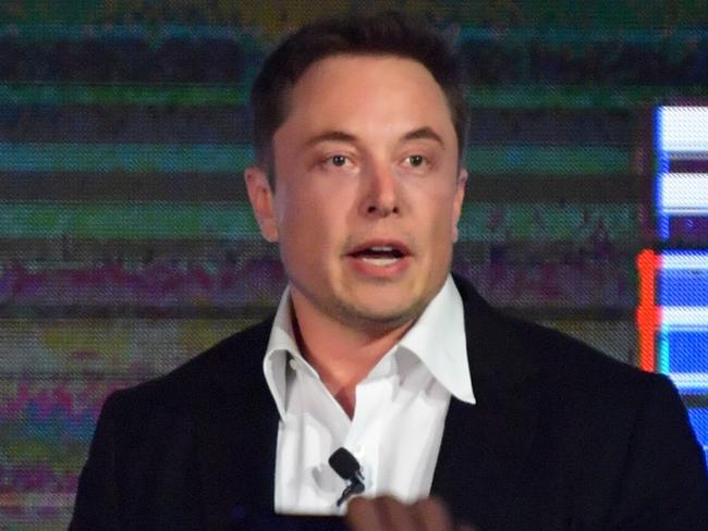 Tesla chief executive officer Elon Musk delivers a speech at the wind and solar battery plant outside of Jamestown, South Australia. Picture: AAP/Morgan Sette