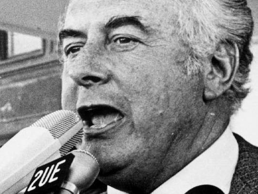 Australian ALP Prime Minister Gough Whitlam on steps of Parliament House in Canberra 11 Nov 1975 with media after his dismissal PicNews/Limited - sacking