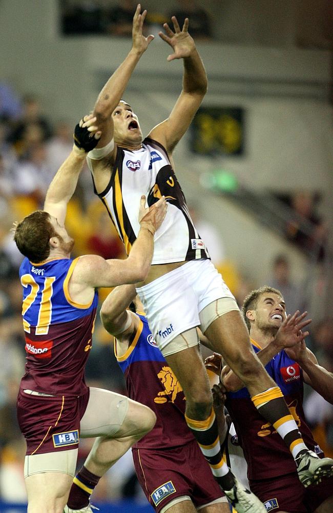 Lance Franklin soars above the Brisbane defenders in 2008.