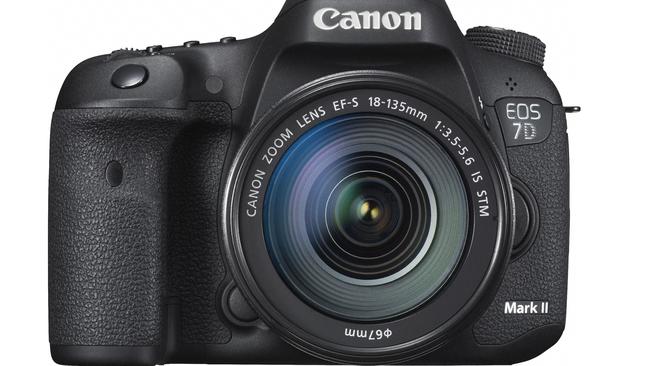 Canon EOS 7D Mark II SLR camera
