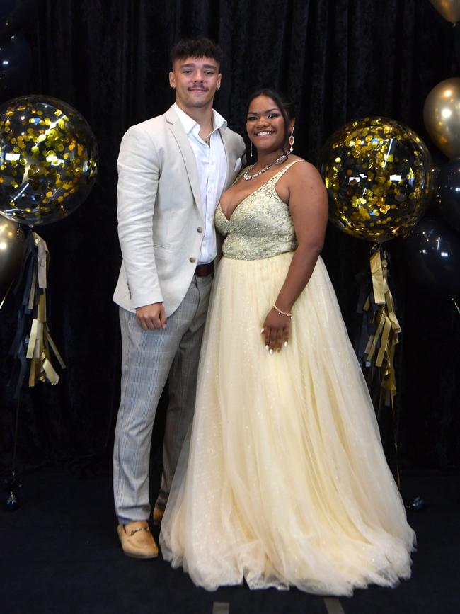 SCHOOL FORMAL 2022 - CALVARY CHRISTIAN COLLEGE. Braithen Knox (not graduating student) and Chasidy Pearson. Picture: Evan Morgan