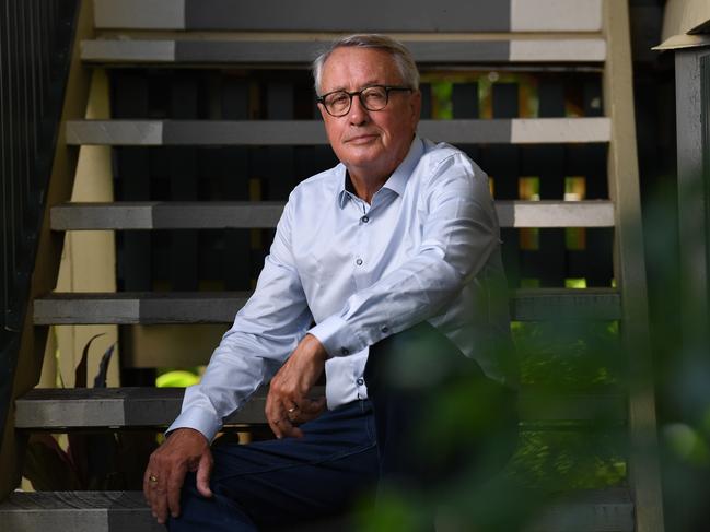 BRISBANE, AUSTRALIA - NewsWire Photos - January 19, 2022.Former Federal Treasurer and Cbus Super Chairman Wayne Swan poses for photos at his home in Brisbane.Picture: NCA NewsWire / Dan Peled