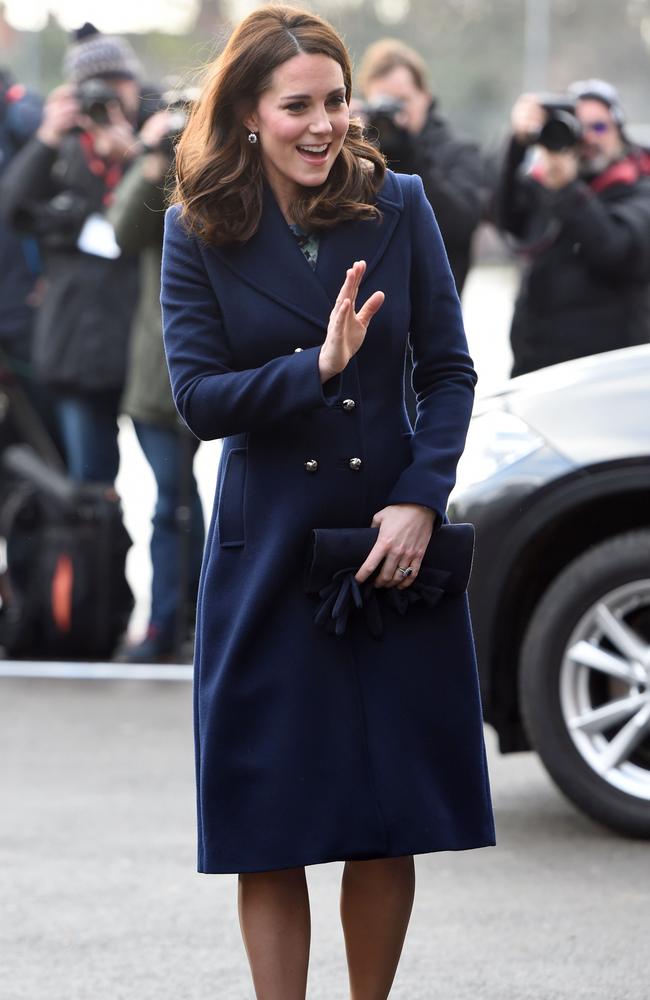 Pregnant Kate Middleton’s baby bump visible on school visit | news.com ...