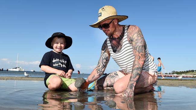 Darcee and Steve on New Year’s Eve at Eastern Beach in Geelong. Picture: David Smith
