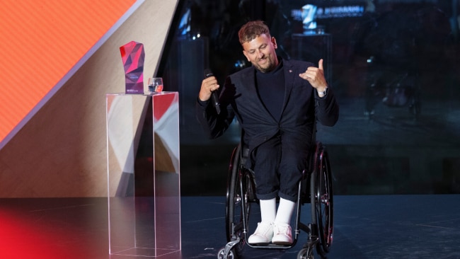 Dylan Alcott bringing his energy to the stage while accepting the award. Image: Getty Images