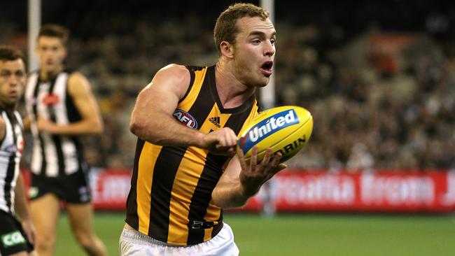 Tom Mitchell had 50 disposals against Collingwood. Picture: Wayne Ludbey