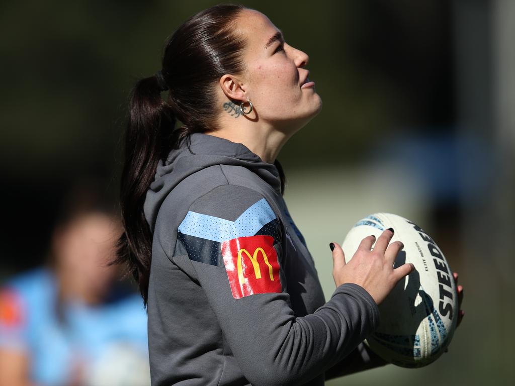 Isabelle Kelly back in training with NSW. Picture: Jason McCawley/Getty Images