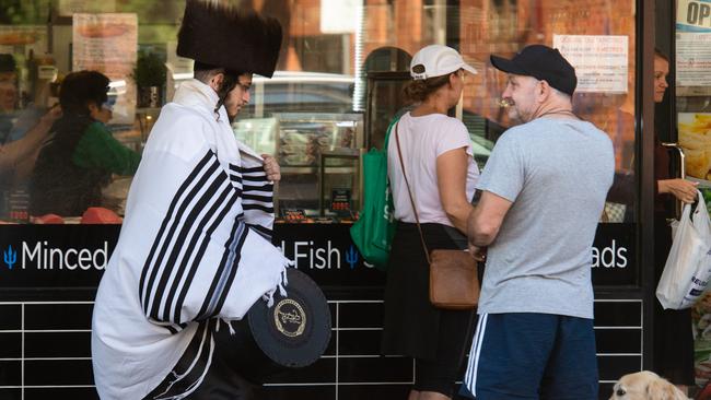 Witnesses reported alleged COVID-19 lockdown breaches to police after they spotted members of the Jewish community hosting gatherings. Picture: Tony Gough