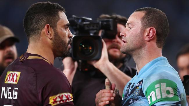 Maroons captain Greg Inglis congratulates Blues skipper Boyd Cordner. Photo: Getty Images