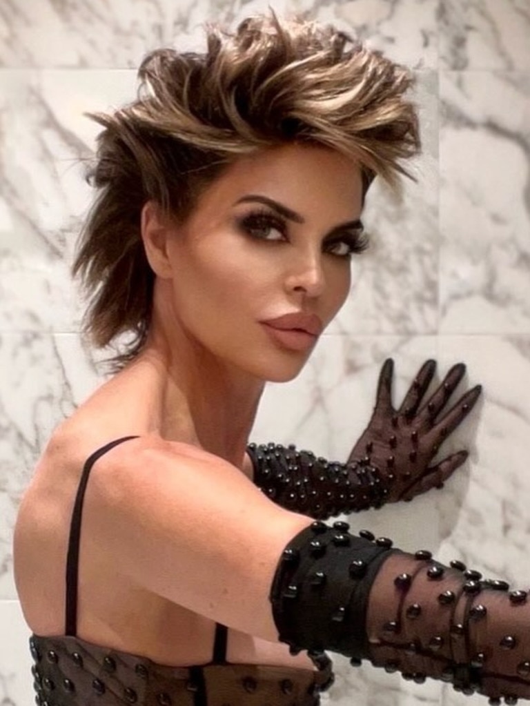 Rinna now says injectable fillers are “not for her.”