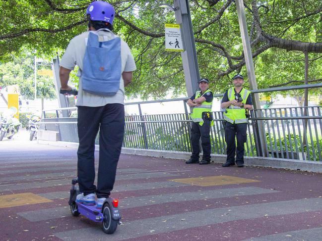 QPS officers  at the Goodwill Bridge, Brisbane City, checking the speed of cyclists and Escooter riders on Saturday 5 November 2022.   Picture: Jerad Williams