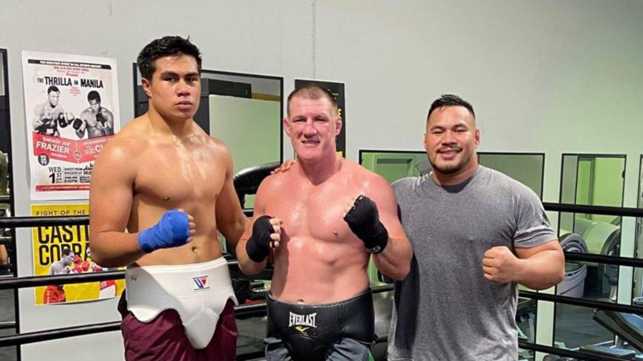 Sydney Roosters' youngster Xavier Va'a (left) and Paul Gallen after sparring.