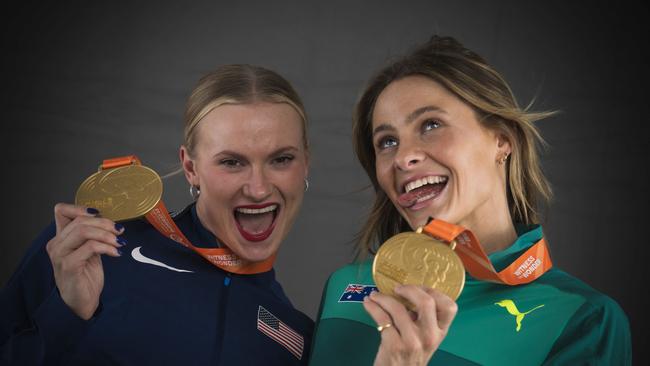 USA's Katie Moon (L) was fuming at the negative reaction. (Photo by ANDREJ ISAKOVIC / AFP)